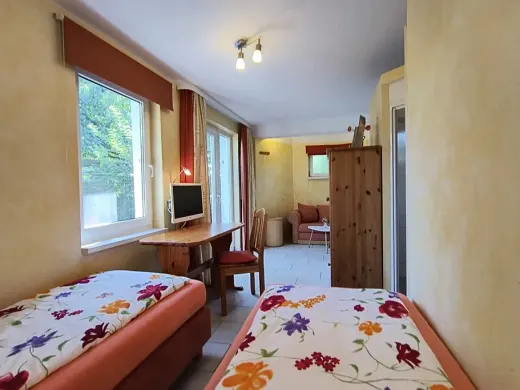 Schlafbereich mit Einzel- oder Doppelbett